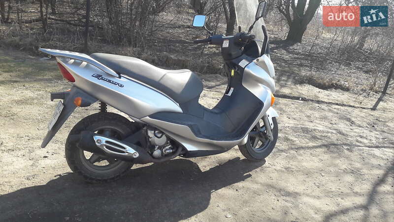 Грузовые мотороллеры, мотоциклы, скутеры, мопеды Suzuki Address V125 2001 в Сокале