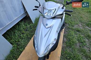 Максі-скутер Suzuki Address V125 2017 в 
