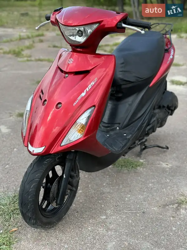 Макси-скутер Suzuki Address V125 2013 в 