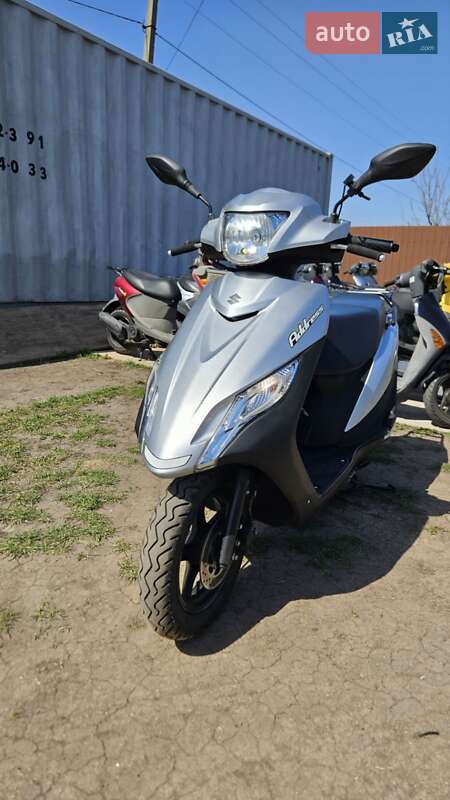 Максі-скутер Suzuki Address V125 2017 в Первомайську