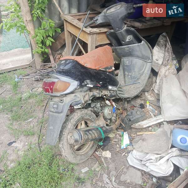 Макси-скутер Suzuki Address V50 2002 в Полтаве