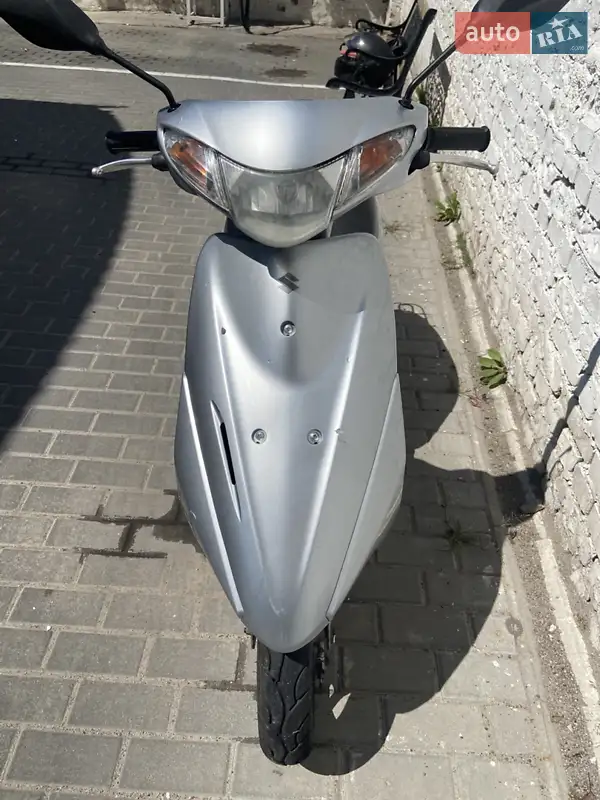 Suzuki Address V50 2000