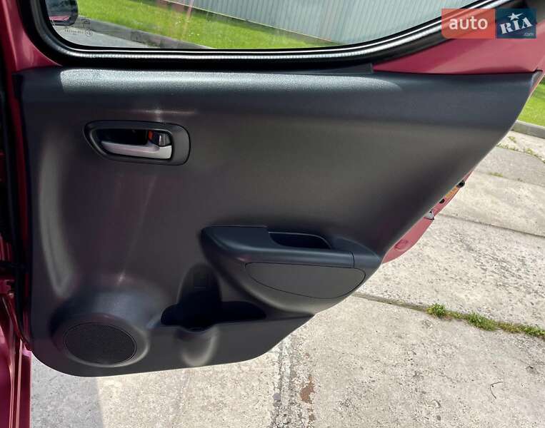 Седан Suzuki Alto 2009 в Стрию