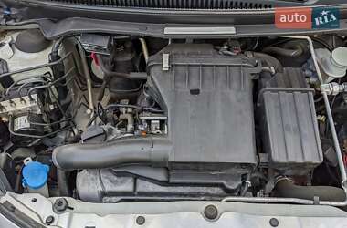 Хэтчбек Suzuki Alto 2011 в 