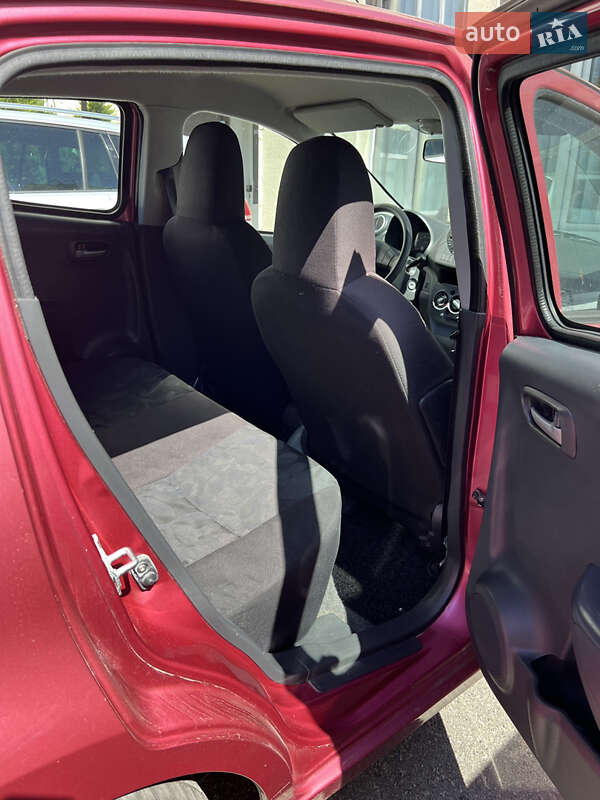 Хетчбек Suzuki Alto 2011 в Броварах
