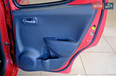 Хетчбек Suzuki Alto 2013 в 