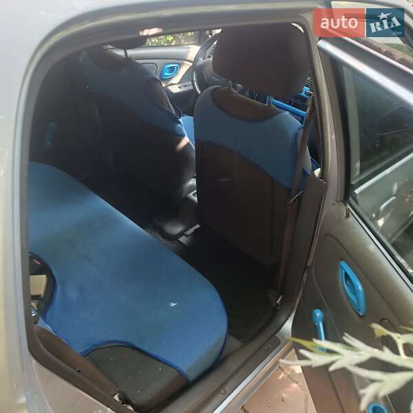 Хэтчбек Suzuki Alto 2004 в Одессе фото 6 Хэтчбек Suzuki Alto 2004 в Одессе