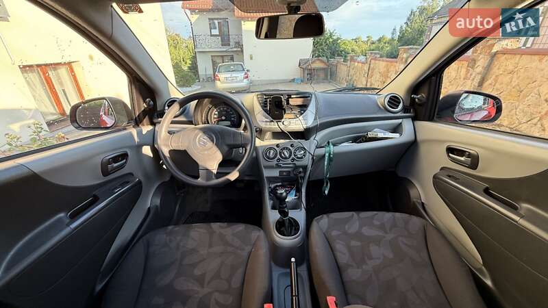 Хэтчбек Suzuki Alto 2010 в Ровно