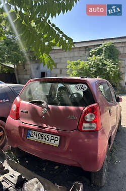 Хэтчбек Suzuki Alto 2010 в 