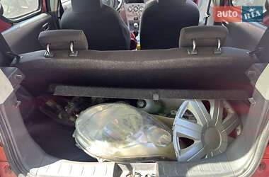 Хэтчбек Suzuki Alto 2010 в 