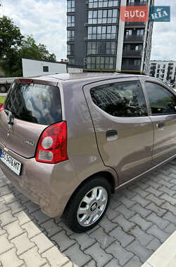 Хэтчбек Suzuki Alto 2010 в 