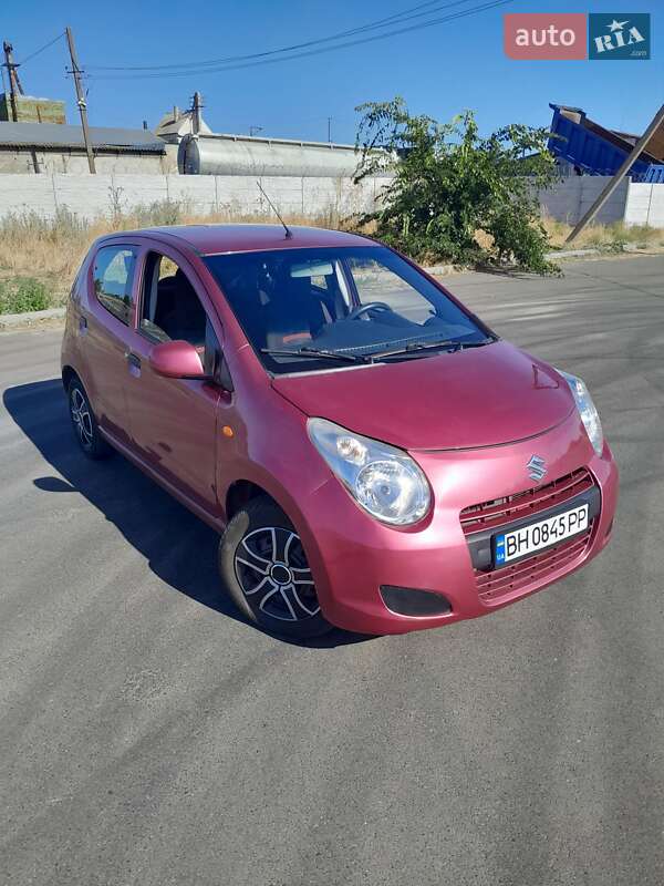 Хэтчбек Suzuki Alto 2010 в 