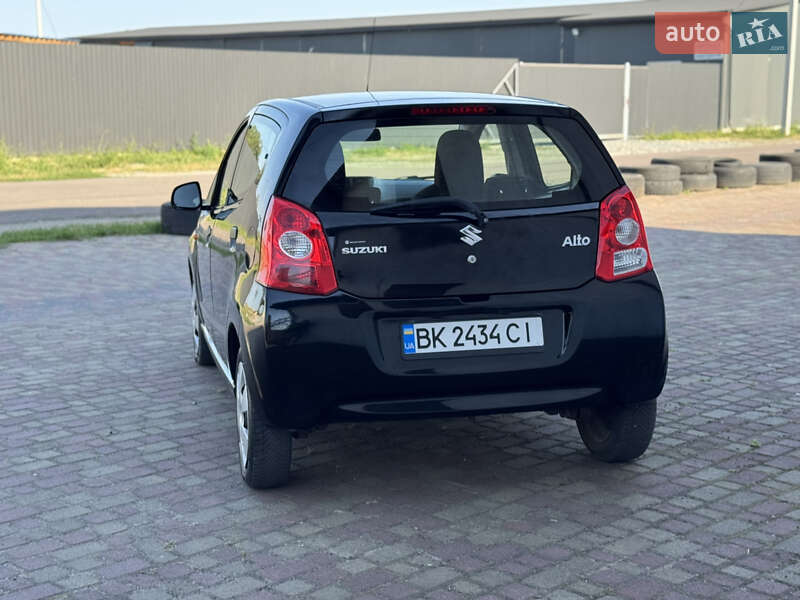 Хетчбек Suzuki Alto 2011 в Рівному