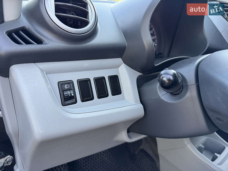 Хетчбек Suzuki Alto 2011 в Рівному