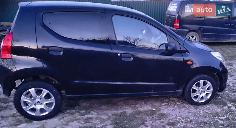 Хэтчбек Suzuki Alto 2013 в Черновцах