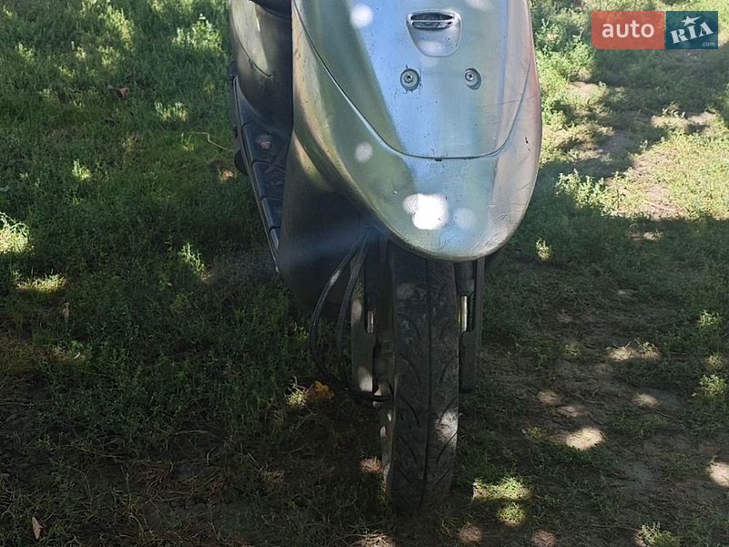 Мопеды Suzuki AP 50 1981 в Хотине