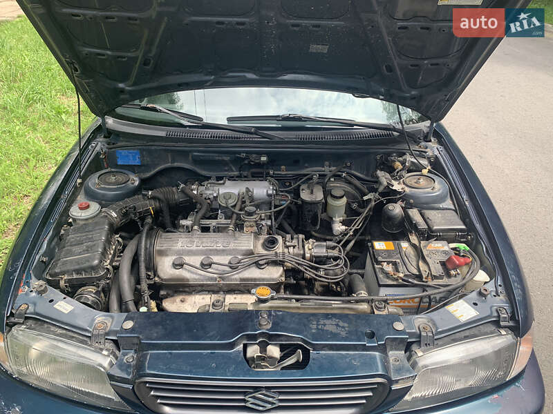 Седан Suzuki Baleno 1996 в Львове