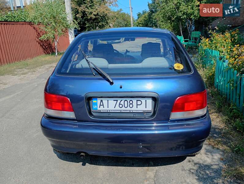 Хэтчбек Suzuki Baleno 1995 в Ирпене