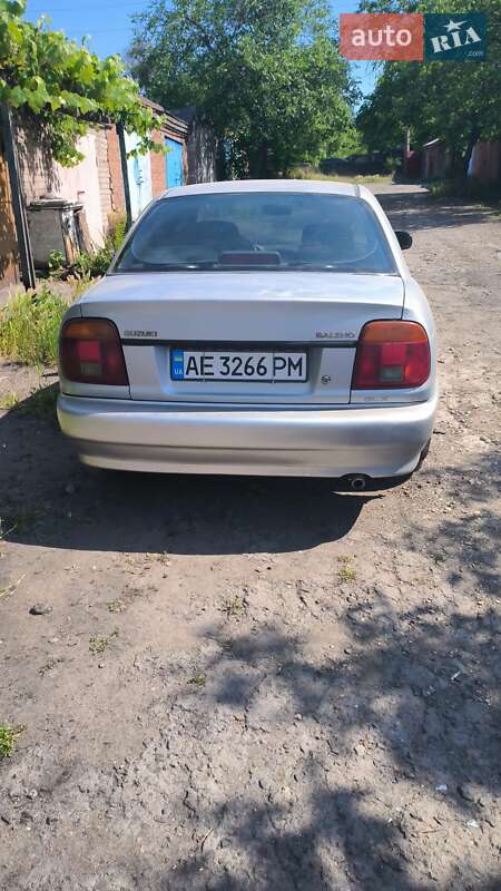 Седан Suzuki Baleno 1998 в Кривому Розі