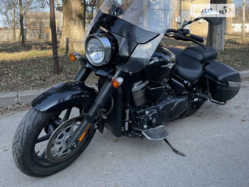 Suzuki Boulevard C90 2014