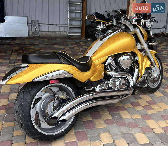 Suzuki Boulevard M109R 2009