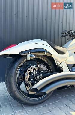 Мотоцикл Круизер Suzuki Boulevard M109R 2007 в 
