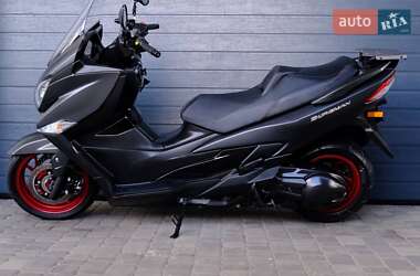 Макси-скутер Suzuki Burgman 400 2018 в 