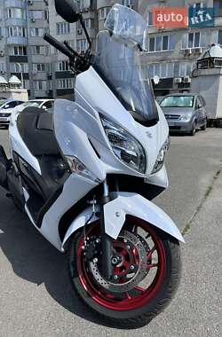 Максі-скутер Suzuki Burgman 400 2018 в Києві