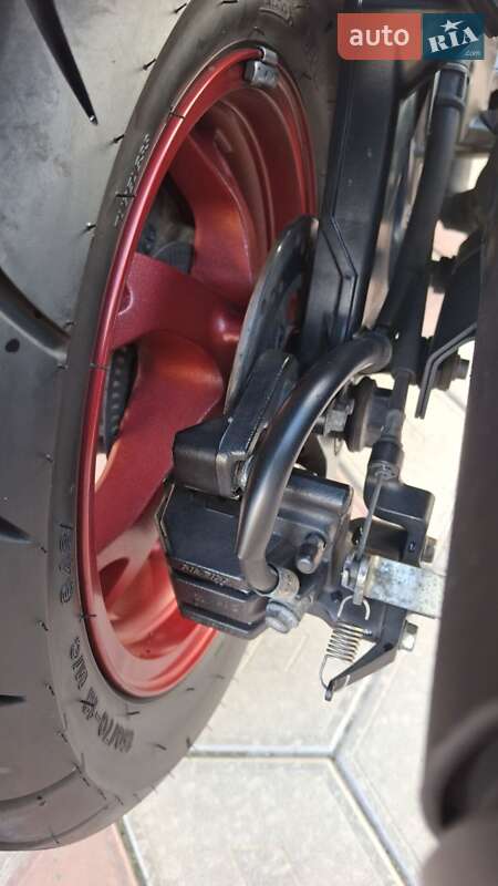 Макси-скутер Suzuki Burgman 400 2018 в Днепре