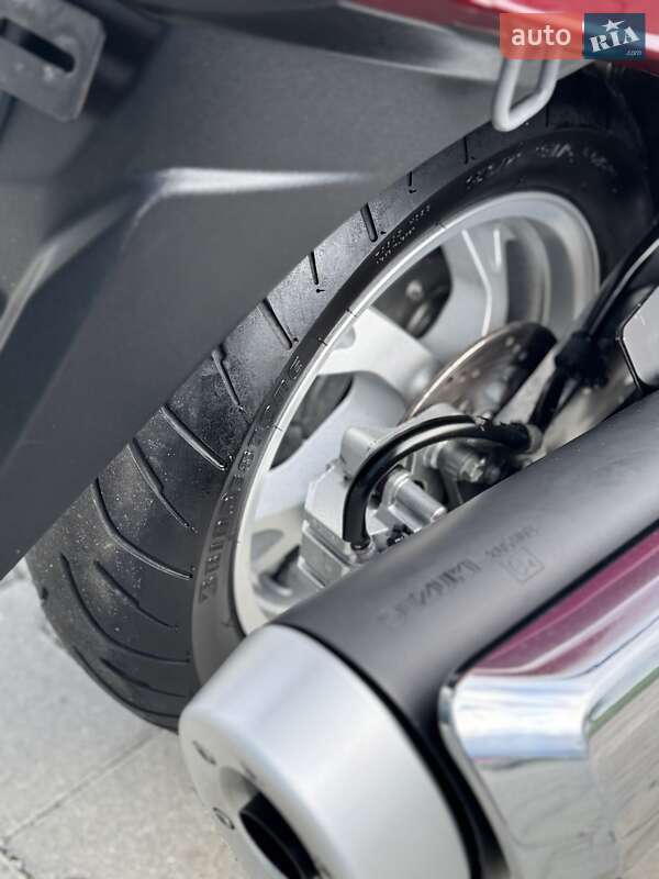 Макси-скутер Suzuki Burgman 400 2008 в Ровно