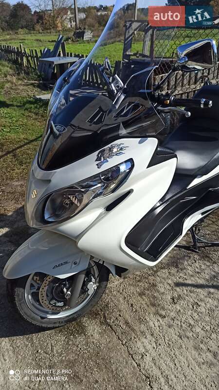 Максі-скутер Suzuki Burgman 2008 в Житомирі