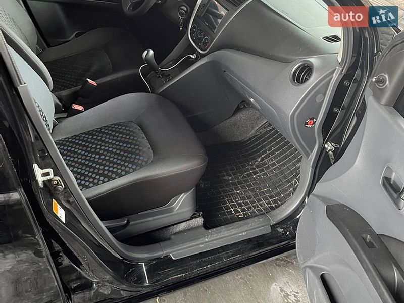 Хэтчбек Suzuki Celerio 2016 в Киеве