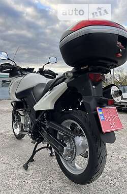 Мотоцикл Туризм Suzuki DL 650 2011 в Ровно