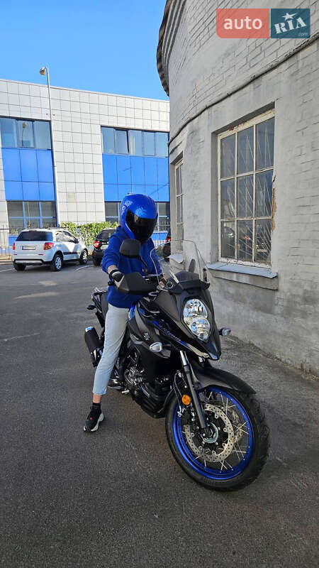 Мотоцикл Туризм Suzuki DL 650 2023 в Киеве