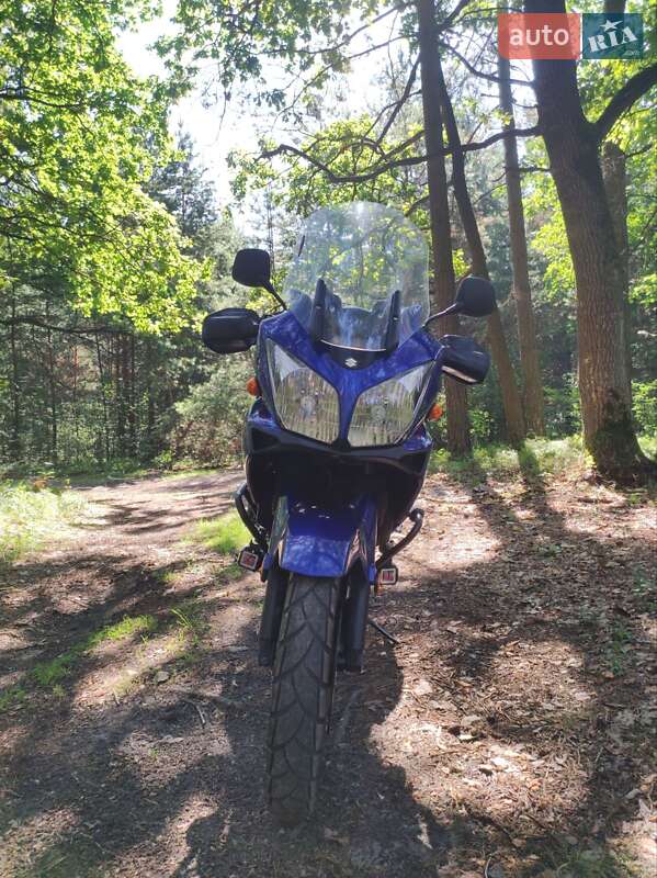 Мотоцикл Туризм Suzuki DL 650 2005 в Шептицькому