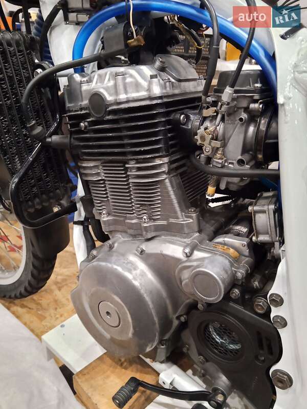 Мотоцикл Внедорожный (Enduro) Suzuki DR 800 1993 в Каменском фото 3 Мотоцикл Внедорожный (Enduro) Suzuki DR 800 1993 в Каменском