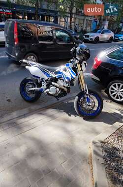 Мотоцикл Супермото (Motard) Suzuki DR-Z 400SM 2016 в 