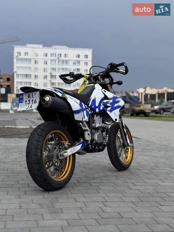 Suzuki DR-Z 400SM 2015