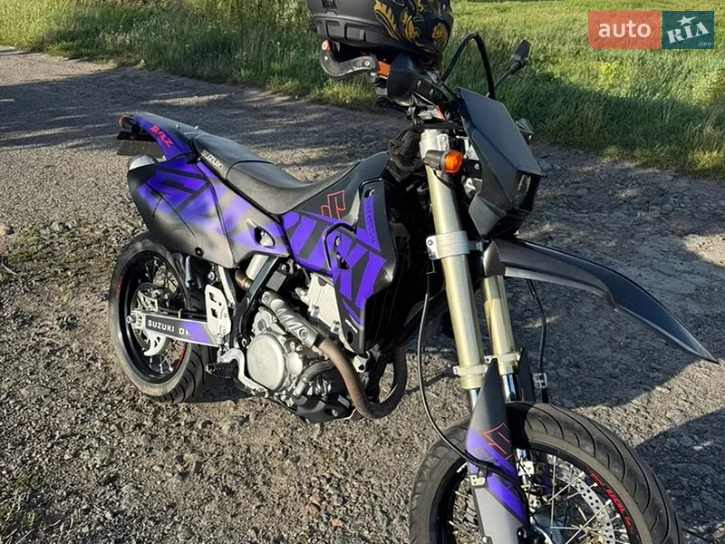 Suzuki DRZ 4SM 2024