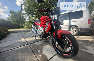 Мотоцикл Без обтекателей (Naked bike) Suzuki Gladius 400 2010 в Броварах