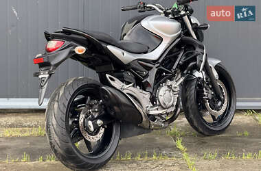 Мотоцикл Без обтекателей (Naked bike) Suzuki Gladius 400 2012 в 
