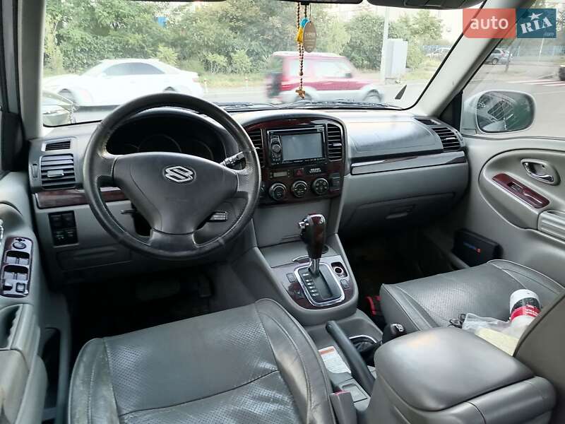 Внедорожник / Кроссовер Suzuki Grand Vitara XL7 2004 в Киеве фото 12 Внедорожник / Кроссовер Suzuki Grand Vitara XL7 2004 в Киеве
