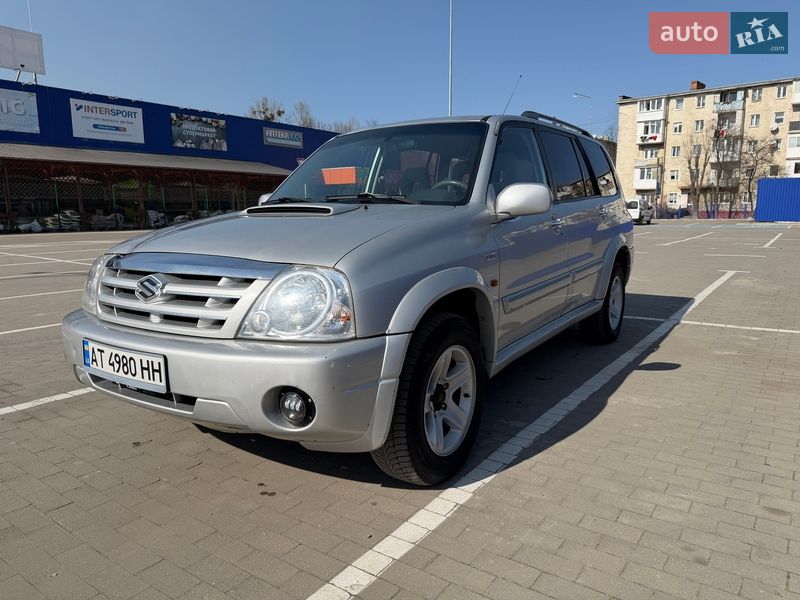 Suzuki Grand Vitara XL7
