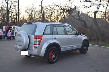 Позашляховик / Кросовер Suzuki Grand Vitara 2007 в 