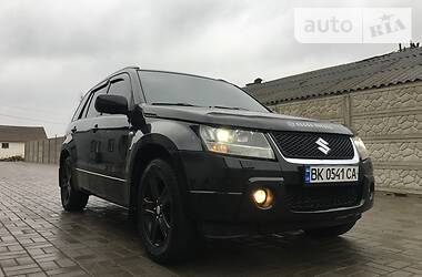 Позашляховик / Кросовер Suzuki Grand Vitara 2008 в 