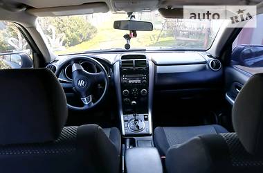 Позашляховик / Кросовер Suzuki Grand Vitara 2006 в 
