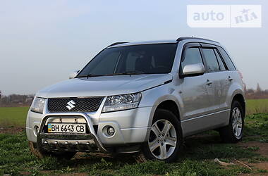 Позашляховик / Кросовер Suzuki Grand Vitara 2008 в 