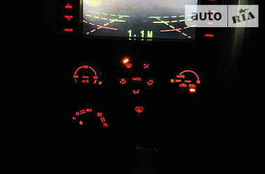 Позашляховик / Кросовер Suzuki Grand Vitara 2008 в 