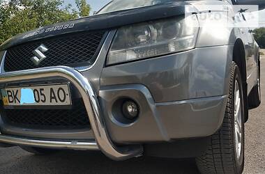 Позашляховик / Кросовер Suzuki Grand Vitara 2008 в 