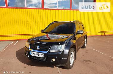 Позашляховик / Кросовер Suzuki Grand Vitara 2008 в Житомирі